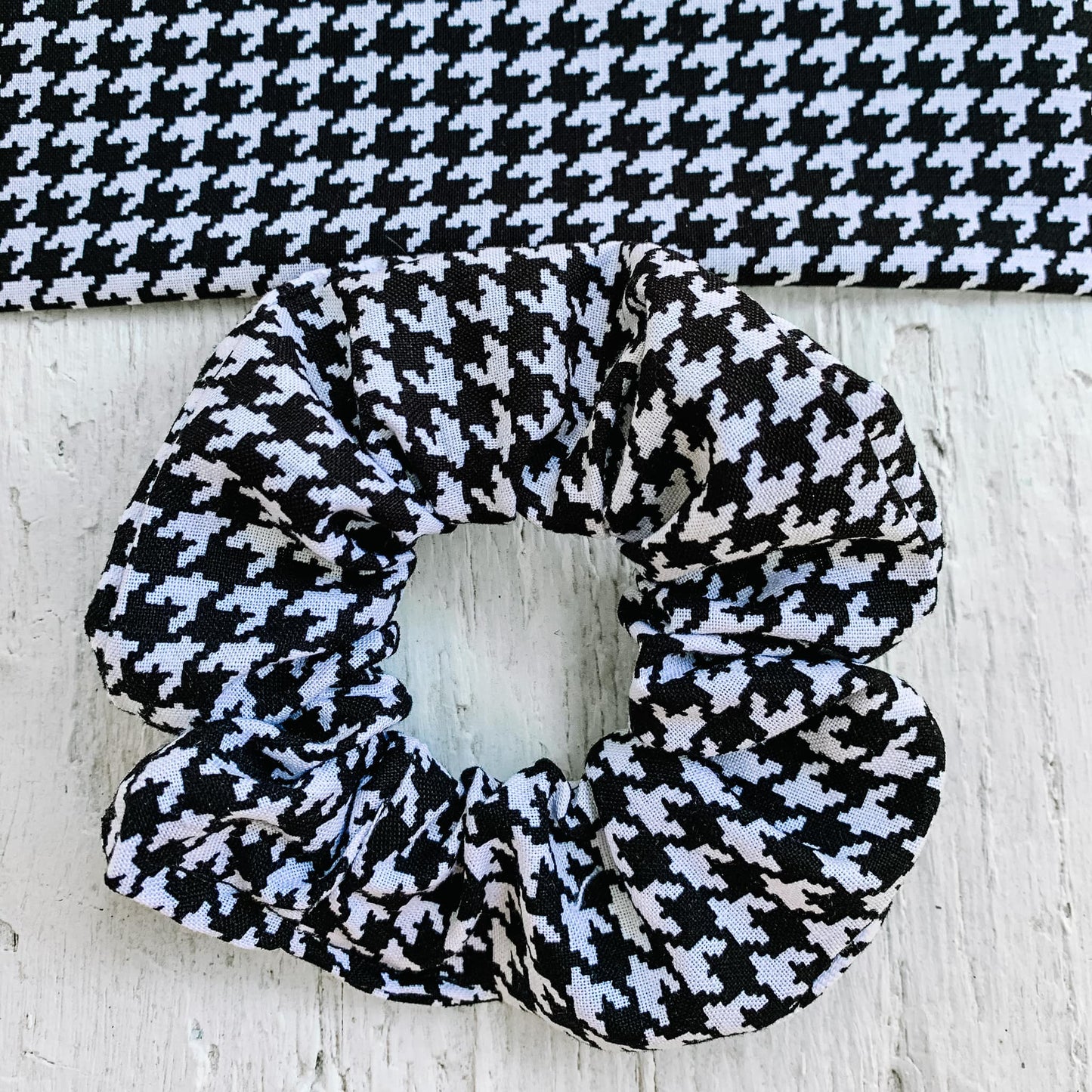 Allen Creek - Scrunchies