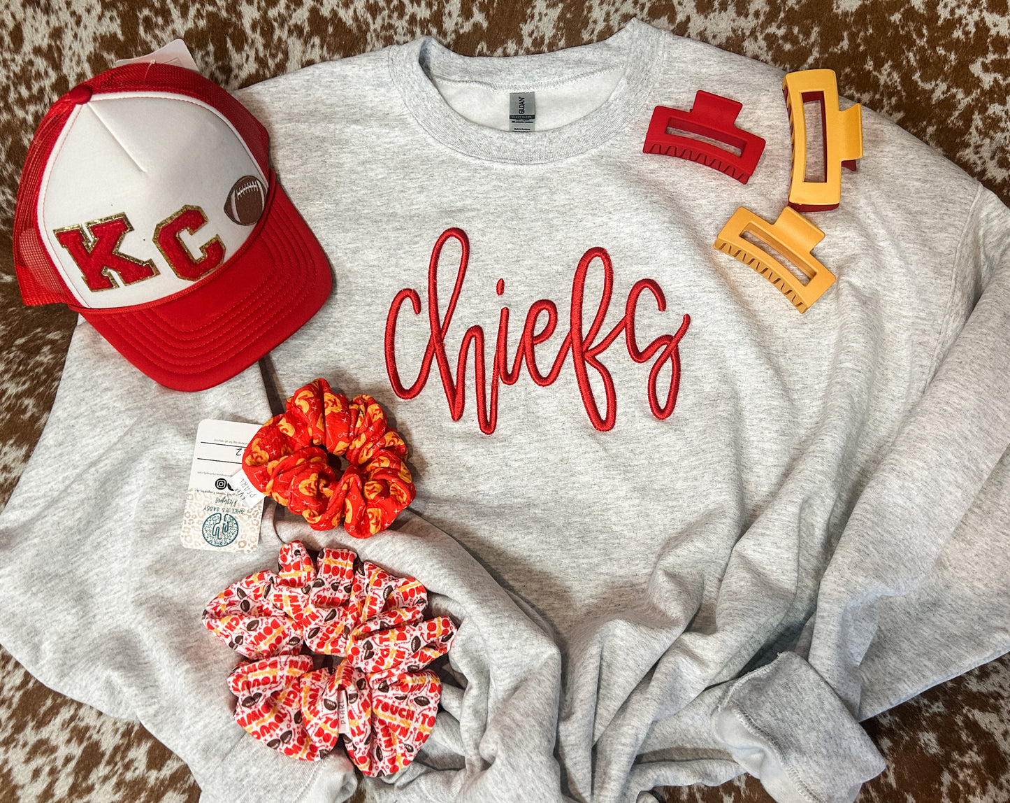 Scripty Puff Embroidery Chiefs (2 Colors)