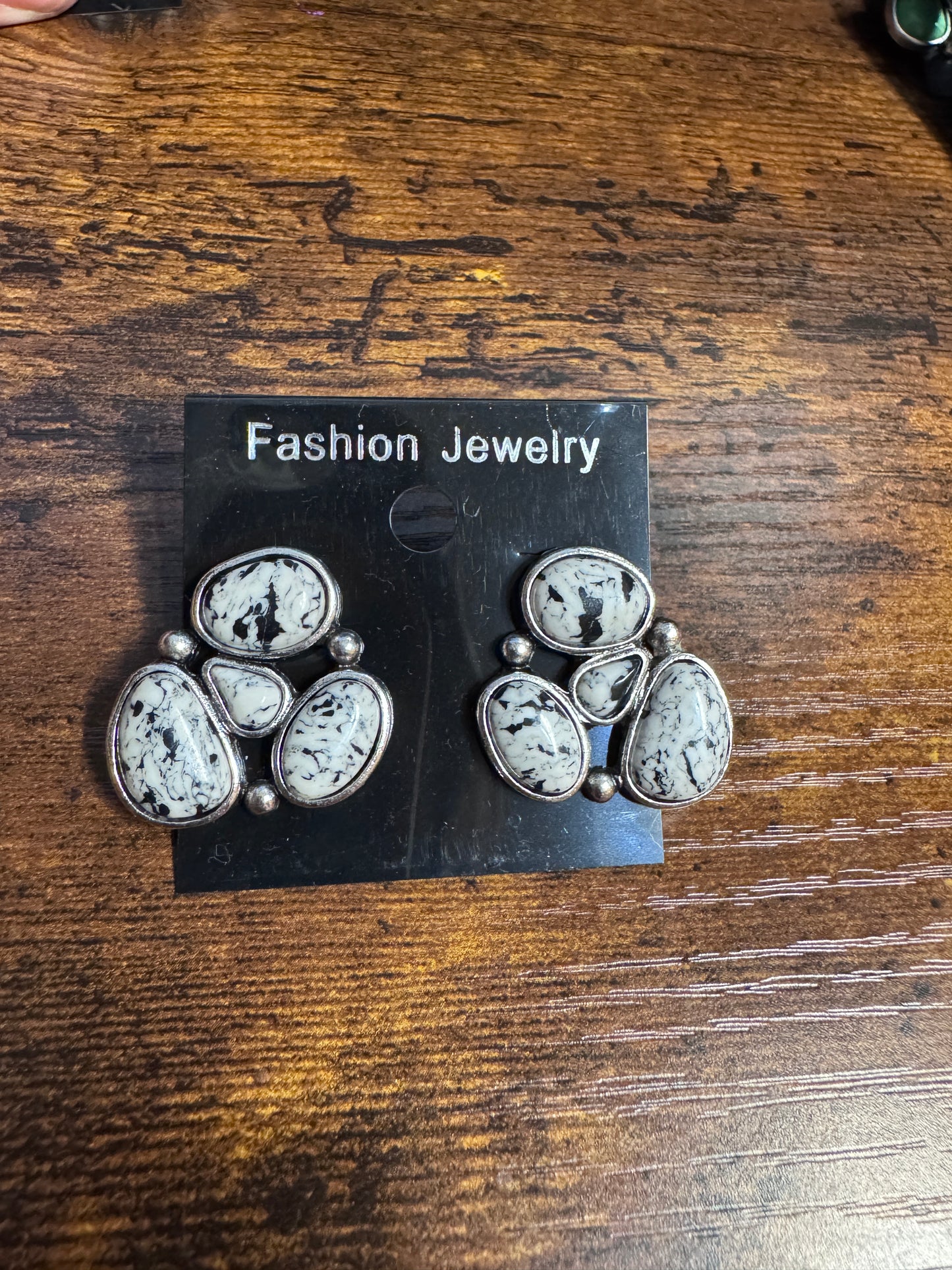 The Round Up Earrings | 3 Colors