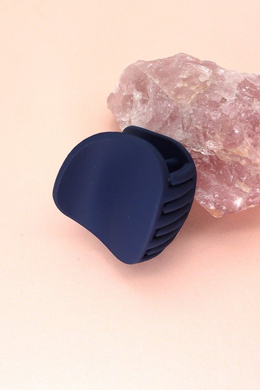 Small Matte Claw Clips