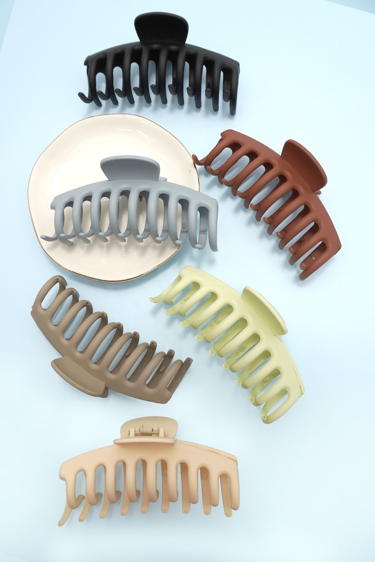 Oversized Claw Clip