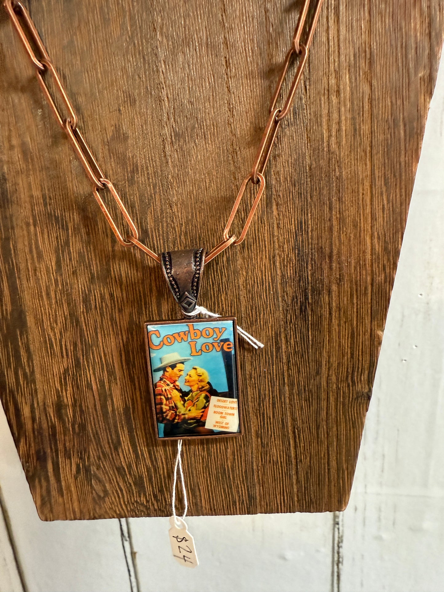 Paper Clip Pendant Necklace | Bronze